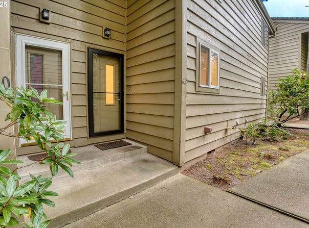 62 CERVANTES CIR, Lake Oswego, OR 97035