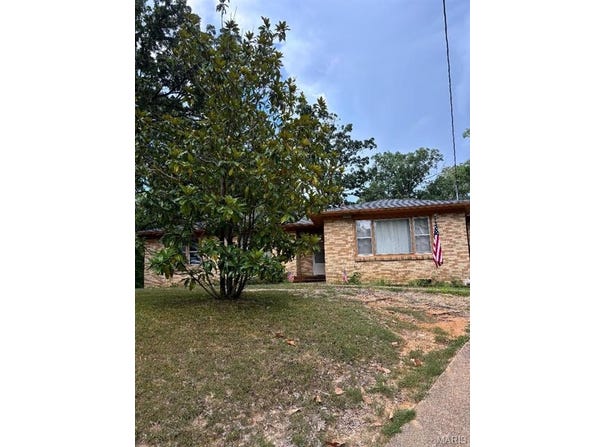 810 Bristo Street, Poplar Bluff, MO 63901