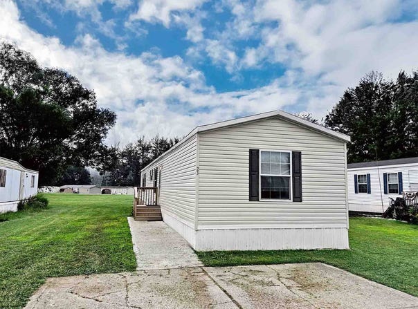 4250 ST RT 307 E., Geneva, OH 44041