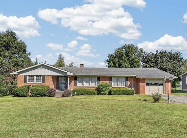 230 Eastview Drive, Madisonville, KY 42431