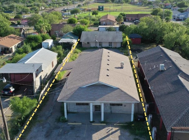 1562 Eidson Rd, Eagle Pass, TX 78852