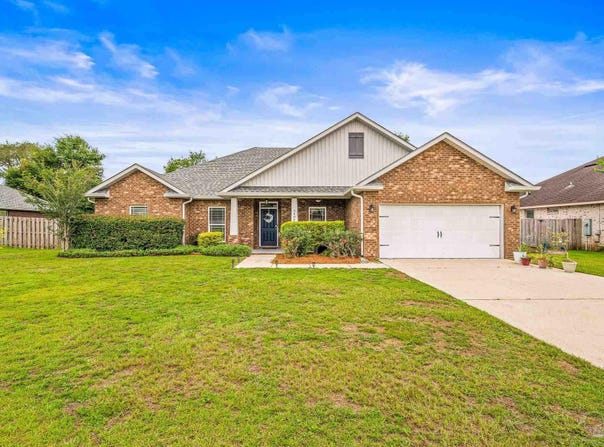 5409 Dalton Cir, Milton, FL 32570