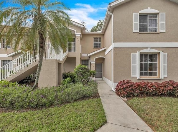 8075 Tiger Cv, NAPLES, FL 34113