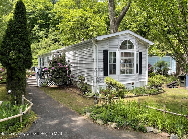 48 Josephine Avenue, Rosendale, NY 12472