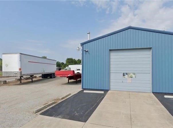 165 Kenwood Street, Elyria, OH 44035