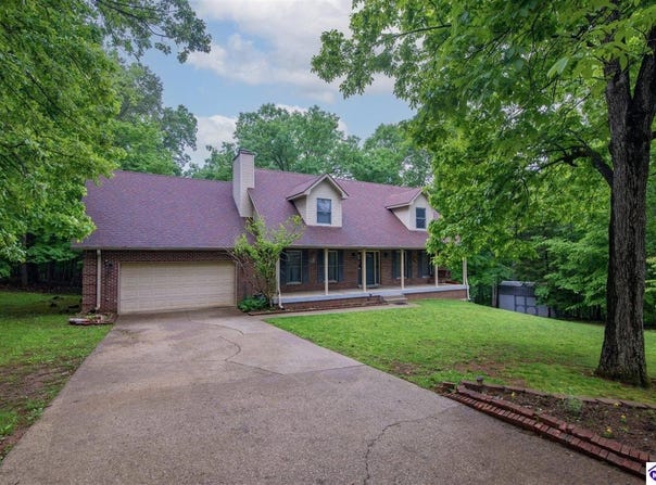 17 Bittersweet Place, Brandenburg, KY 40108