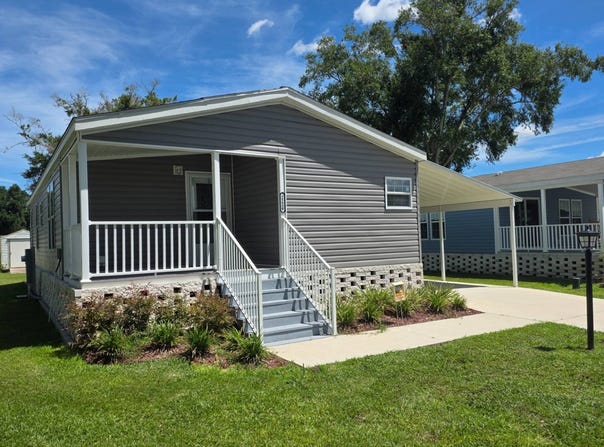 2226 SE 101st Ave, Webster, FL 33597