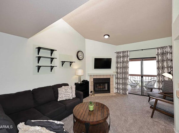 205 N 74TH Street, Mesa, AZ 85207