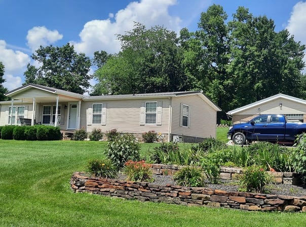 705 Ky 233, Gray, KY 40734