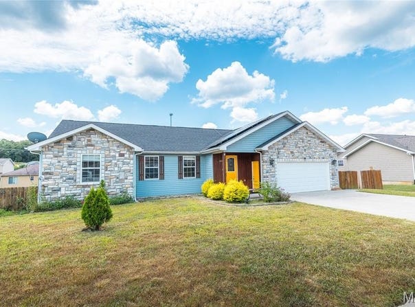 16171 Hummingbird Lane, St Robert, MO 65584