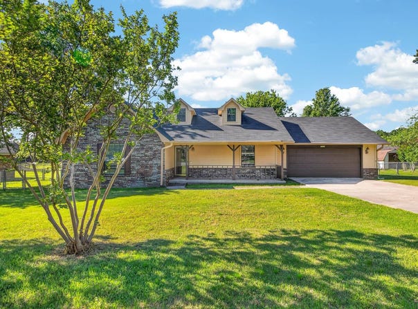 2101 Kamak Drive, Beebe, AR 72012