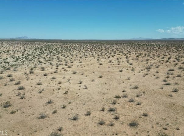 502-125-21-0000, Hinkley, CA 92347