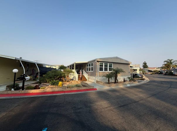 18601 Newland, Huntington Beach, CA 92646