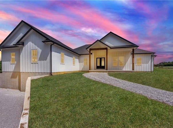 19657 Mather Road, Sedalia, MO 65301