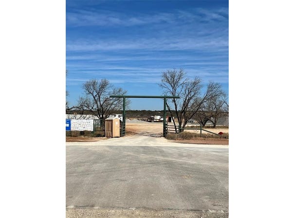 1512 US Highway 67, Santa Anna, TX 76878