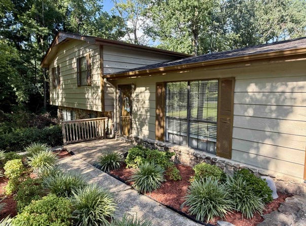 2102 Wilson Blvd, Russellville, AL 35653