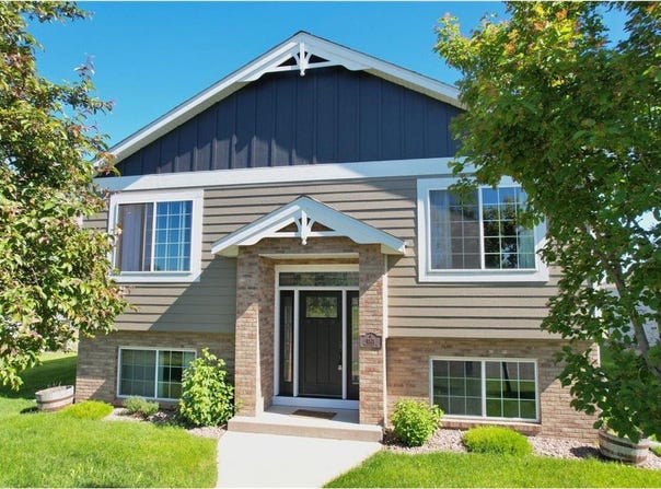 1801 Trentwood Drive, Sartell, MN 56377