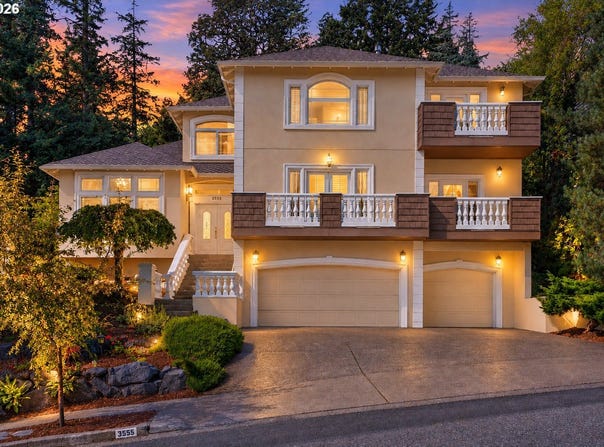 3555 VISTA RIDGE Dr, WestLinn, OR 97068