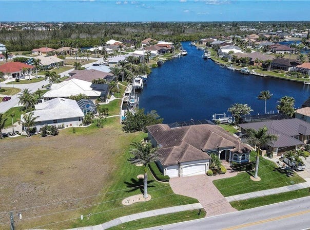 3606 Whippoorwill Boulevard, Punta Gorda, FL 33950