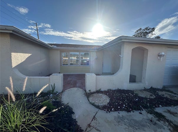 9005 LUNAR LANE, PORT RICHEY, FL 34668