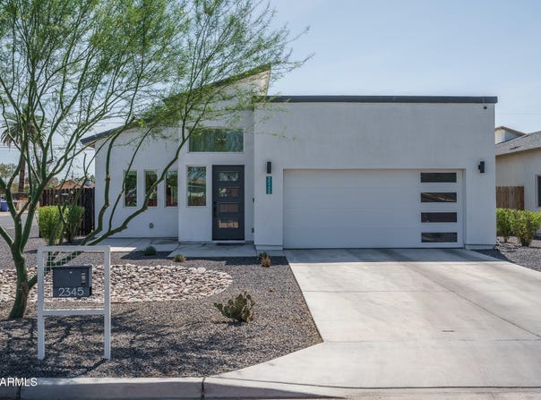 2345 N 28TH Place, Phoenix, AZ 85008