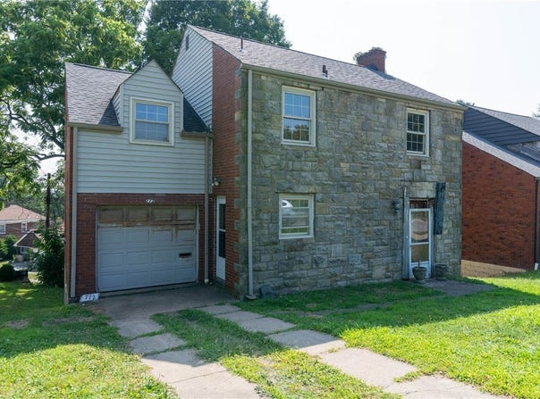 772 Scott Rd, Mt Lebanon, PA 15228