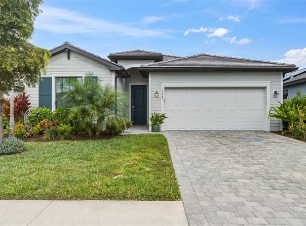17085 LUMINOUS Avenue, VENICE, FL 34293
