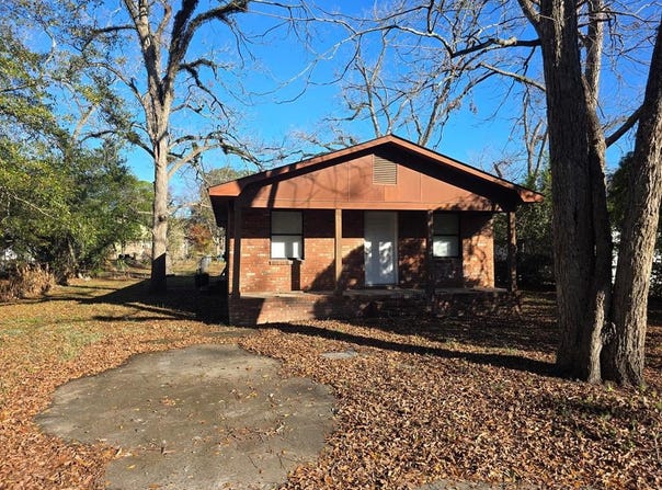 180 Lincoln Place, Camilla, GA 31730