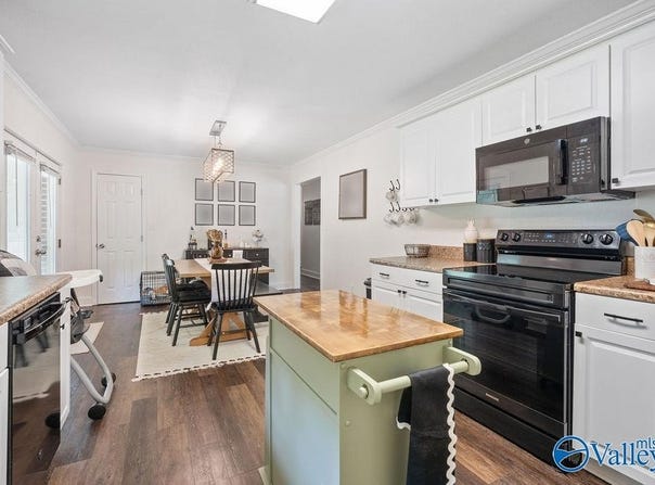 322 Woodall Lane, Scottsboro, AL 35768