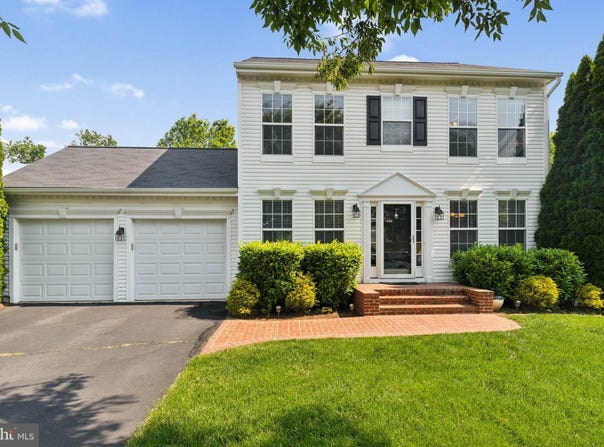35934 NEWBERRY CROSSING PLACE, ROUND HILL, VA 20141