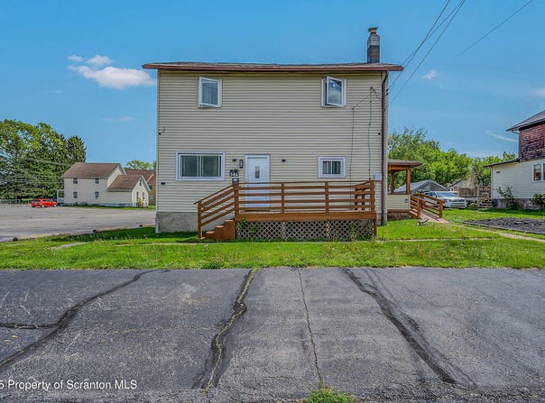 546 Donnelly Street, Duryea, PA 18642