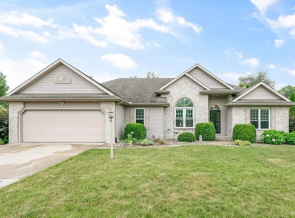 58145 Wisteria Way, Goshen, IN 46528-8335
