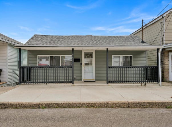 24 W Garibaldi Avenue, Nesquehoning, PA 18240