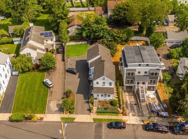 59 Church St, Millburn Twp., NJ 07041-1387