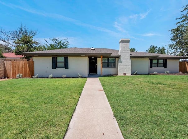 2404 Northtown Court, Midland, TX 79705