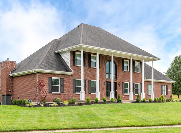 9950 Stonemead Way, Dayton, OH 45458