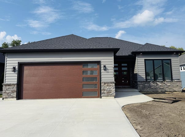 9722 Heron Way, Belle Center, OH 43310