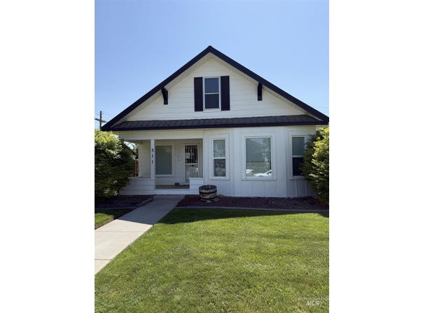 311 5th Ave. N., Twin Falls, ID 83301