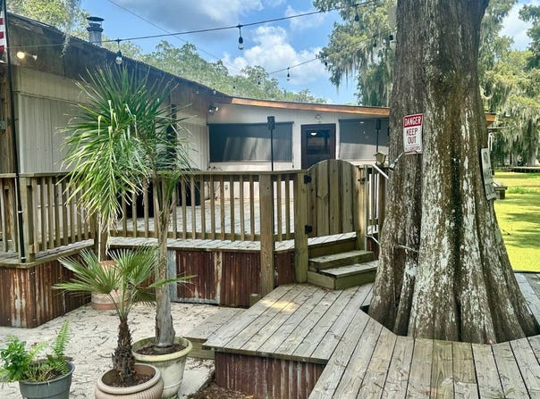 121 Oaklake St., Pierre Part, LA 70339