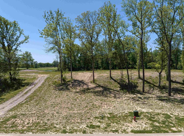 4443 Fairway View Drive, Victoria Woods, IN 47601