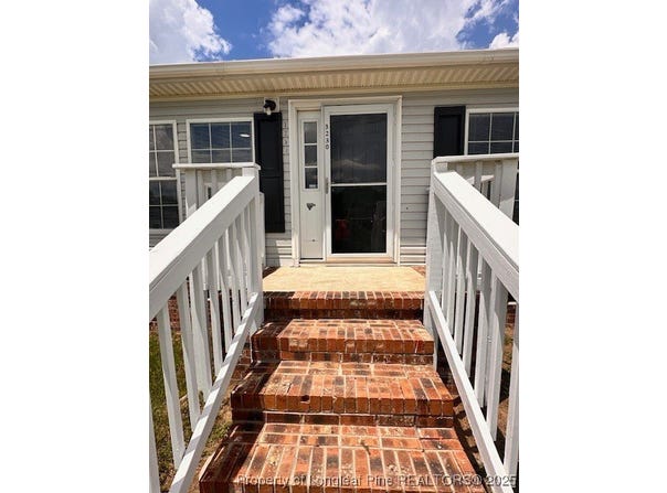 3230 Purdie Hall Road, St Pauls, NC 23384