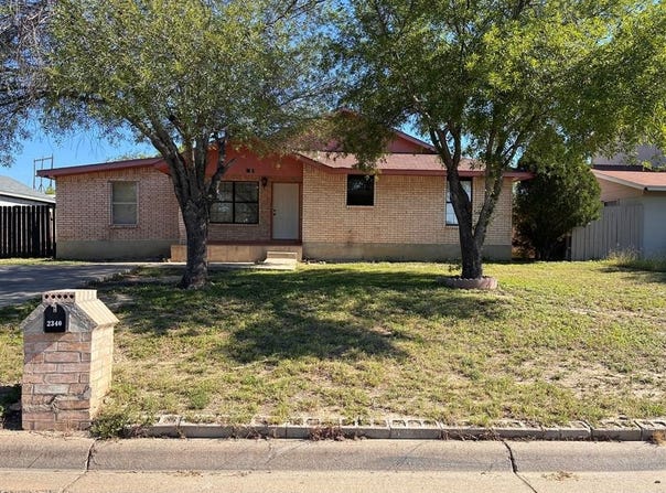 2340 Royal Park, Eagle Pass, TX 78852