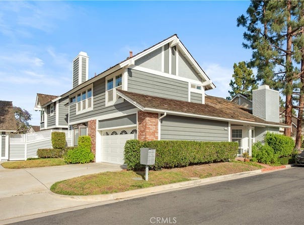 19 Alabaster Loop, Irvine, CA 92614