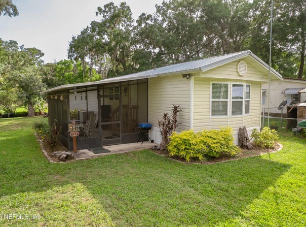 113 RETREAT Lane, Palatka, FL 32177