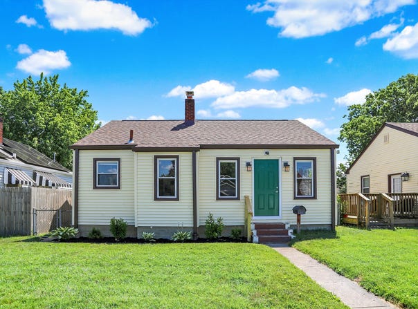 153 S 8th Avenue, Beech Grove, IN 46107