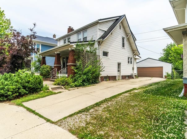 2130 N Wells Street, Fort Wayne, IN 46808