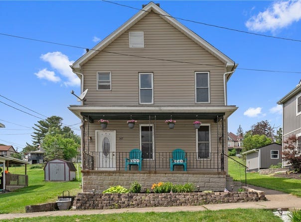 147 Church St, Claysville, PA 15323