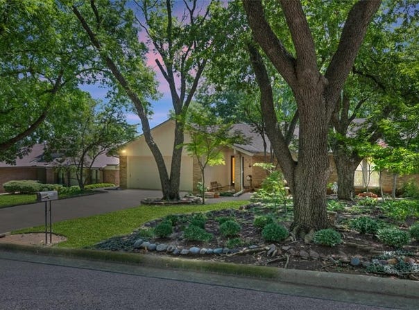 2209 Shady View Court, Arlington, TX 76013