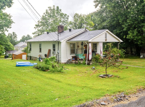 520 Cantrill Street, Irvine, KY 40336