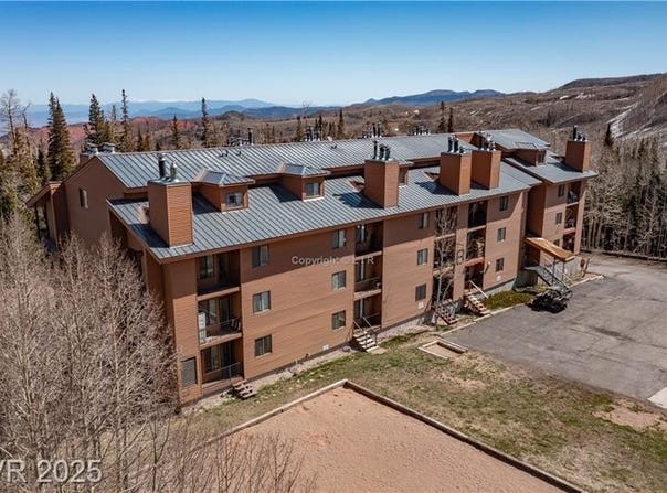 464 Hwy 143, Brian Head, UT 84719